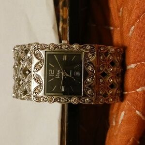 Vivani bracelet watch